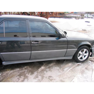 Накладки на пороги "AMG" (Mercedes E-Class W124)