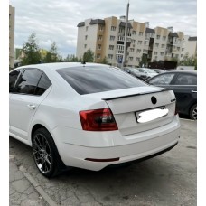 Спойлер "M4" (SKODA A7)