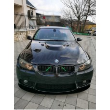 Стеклопластиковый капот "М4" (BMW E90 rest.)
