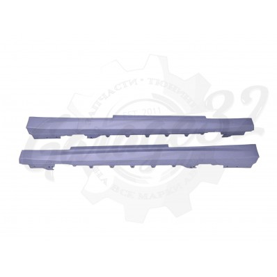 Накладки на пороги "M4" (BMW 4-Series F32 / F33 2013–2021) Накладки на пороги "M4" (BMW 4-Series F32 / F33 2013–2021)