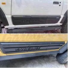 Молдинги на дверей vol.2 "Black Line" (Suzuki Jimny JB64 / JB74)