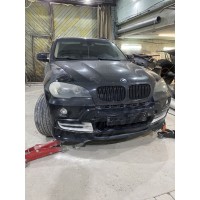 Накладка на передний бампер "SRS" (BMW E70)