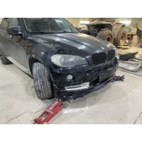 Накладка на передний бампер "SRS" (BMW E70)