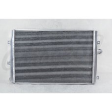 Алюминиевый радиатор 32 мм под АКПП "Silver Line" (VW Golf MK5 / Audi A3)