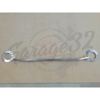 Распорка передних стояк "Silver Line" (Volkswagen Golf 7)