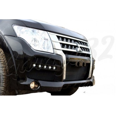 Передний бампер в стиле "HT" (Mitsubishi Pajero 4)