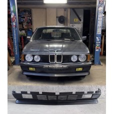 Накладка на передний бампер "ZENDER" (BMW 5 Series E28)